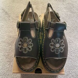 Dr. Martens Dunnet Flower Leather Sandals